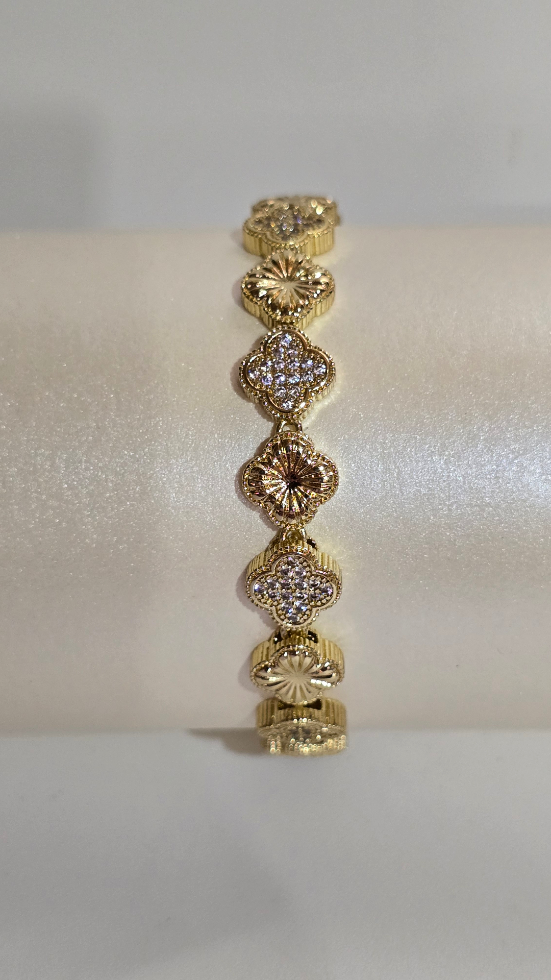 Pulsera de lujo Royal Glam con cristales brillantes